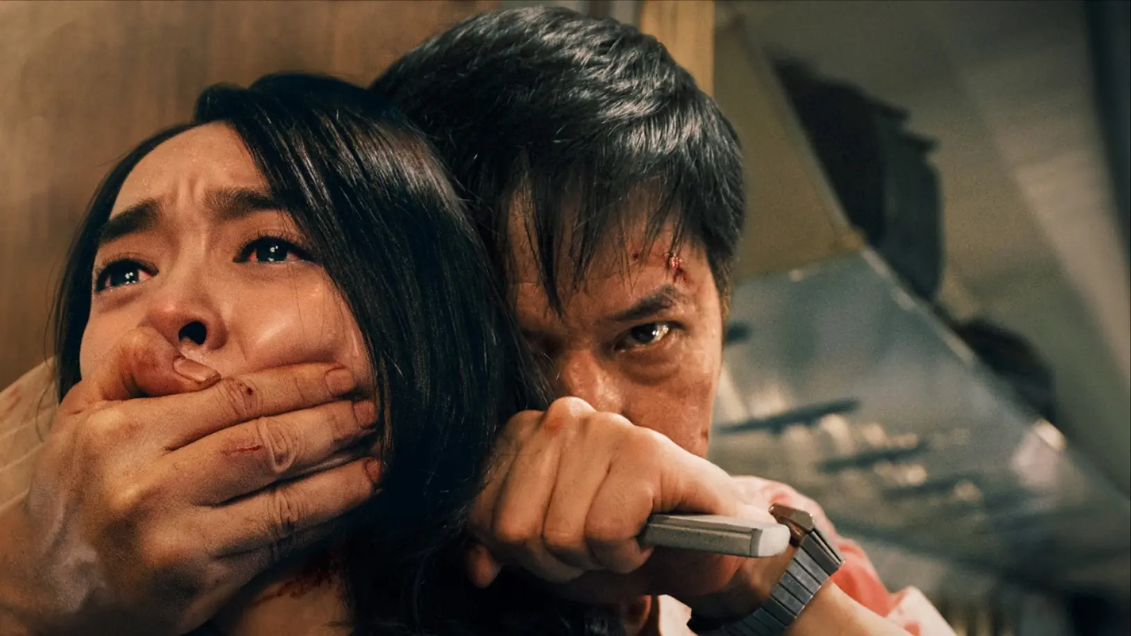 Thái Hòa vào vai không tặc trong ‘Tử chiến trên không’